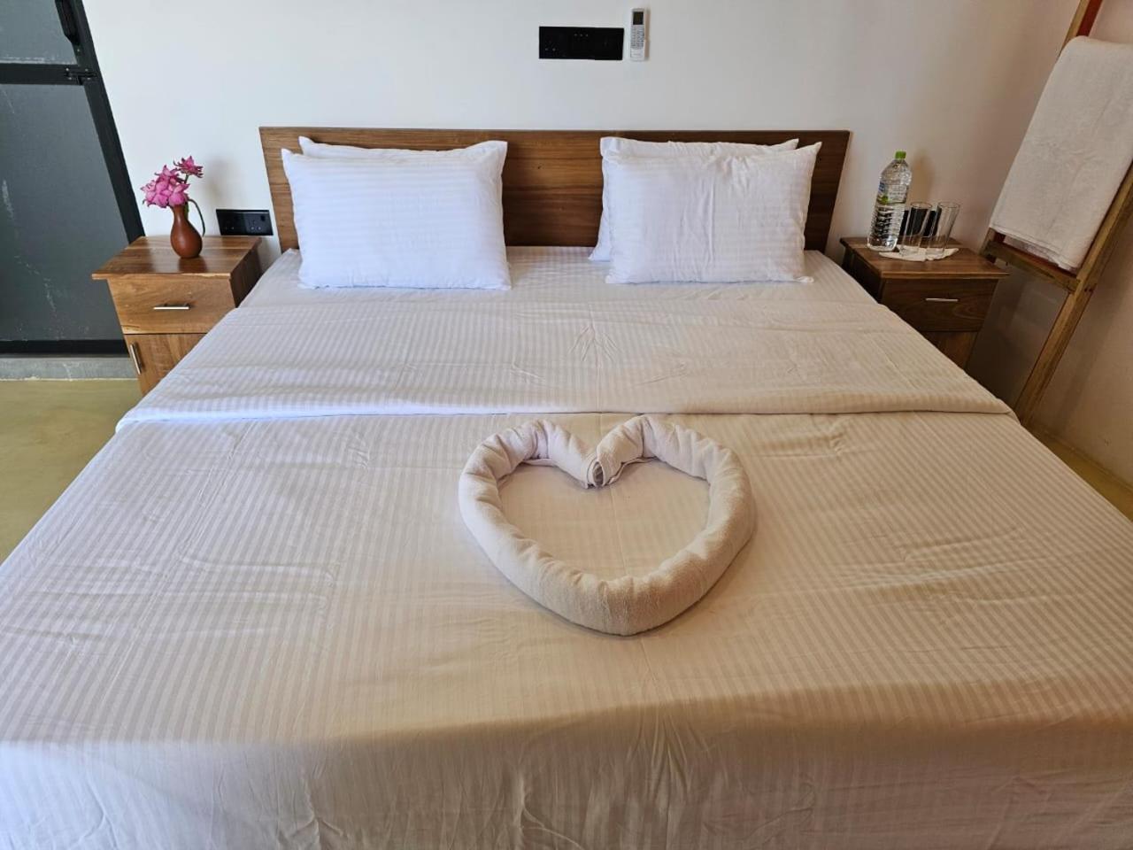 Muthu Sea View Hiriketiya Otel Dikwella Dış mekan fotoğraf